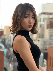 緒方友莉奈の経歴が異色!仕事はボディビルで令和の虎にも出演!元カレは誰?